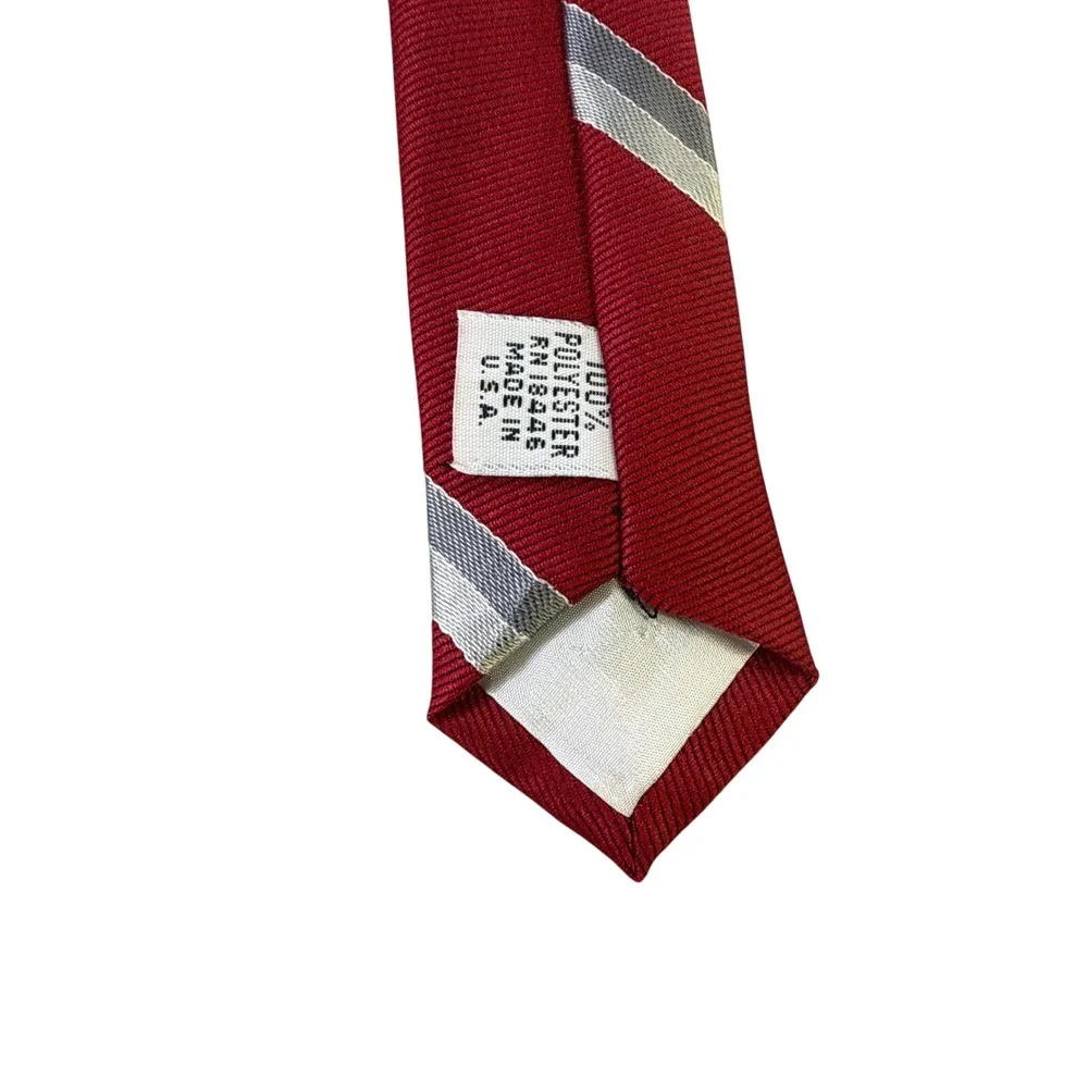 Starcy Ltd Mens Red Striped Necktie Silver‎ Grey Diagonal Stripe Made in USA